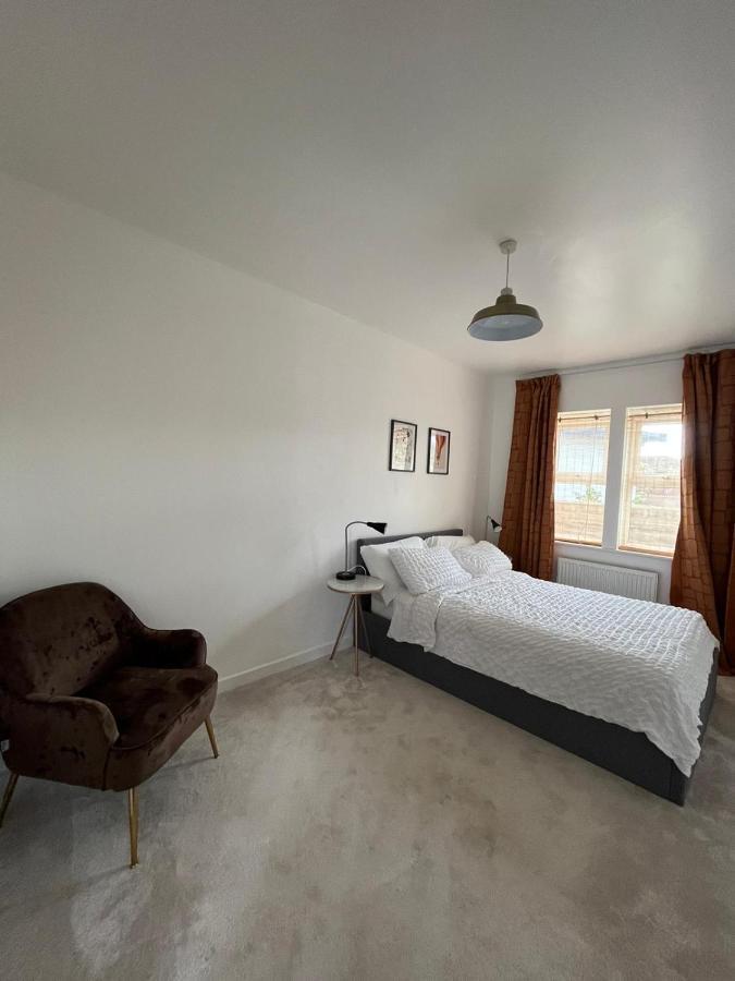 Kent, Dartford Station Apartments Экстерьер фото